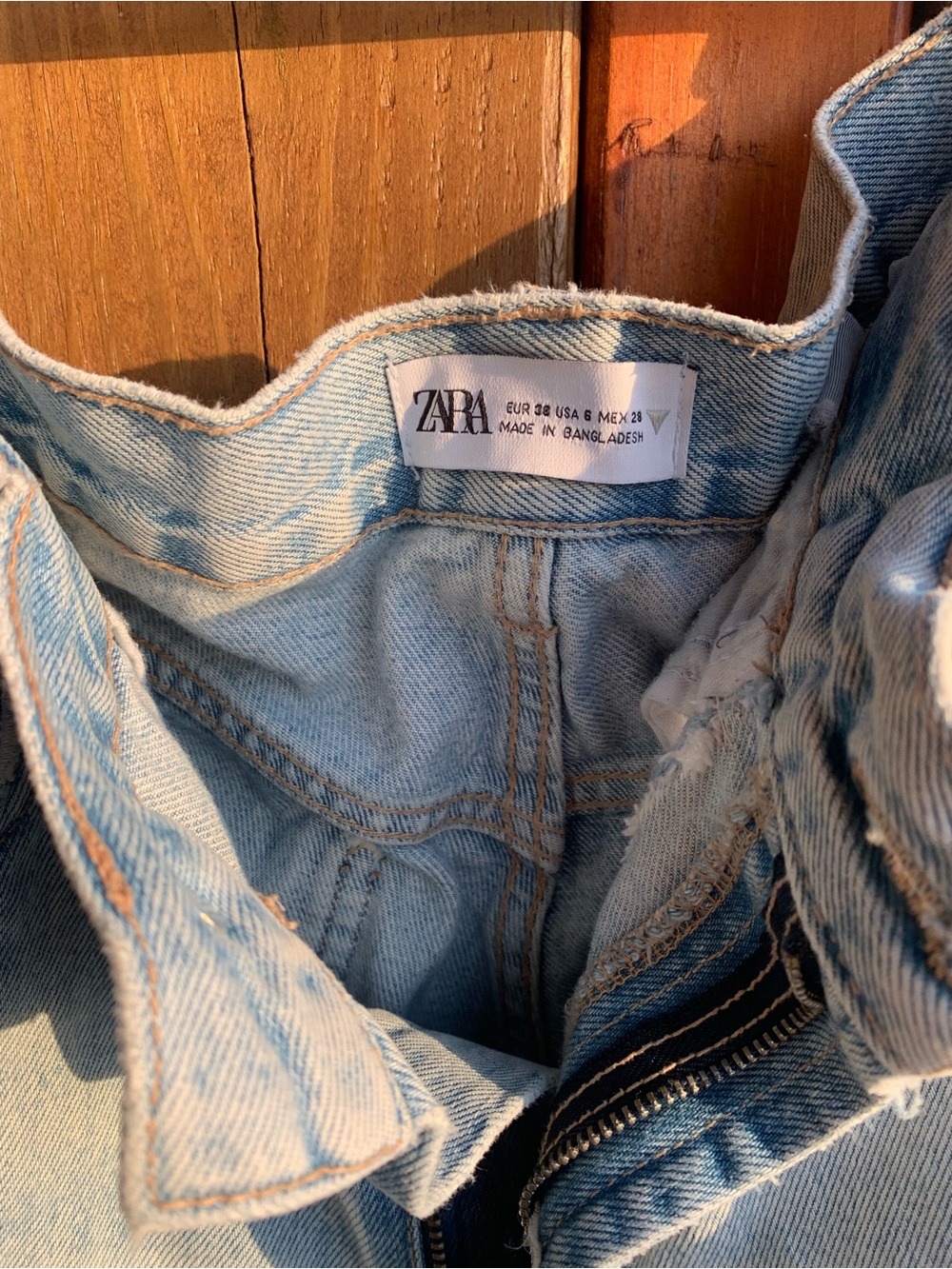 ZARA Light Wash Denim Jeans - Light Blue